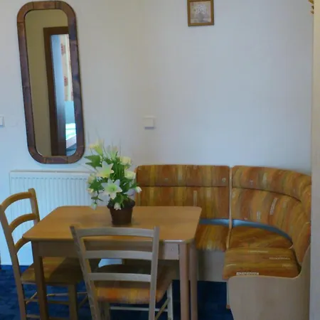 Daire Pension-apartmany Apollo *